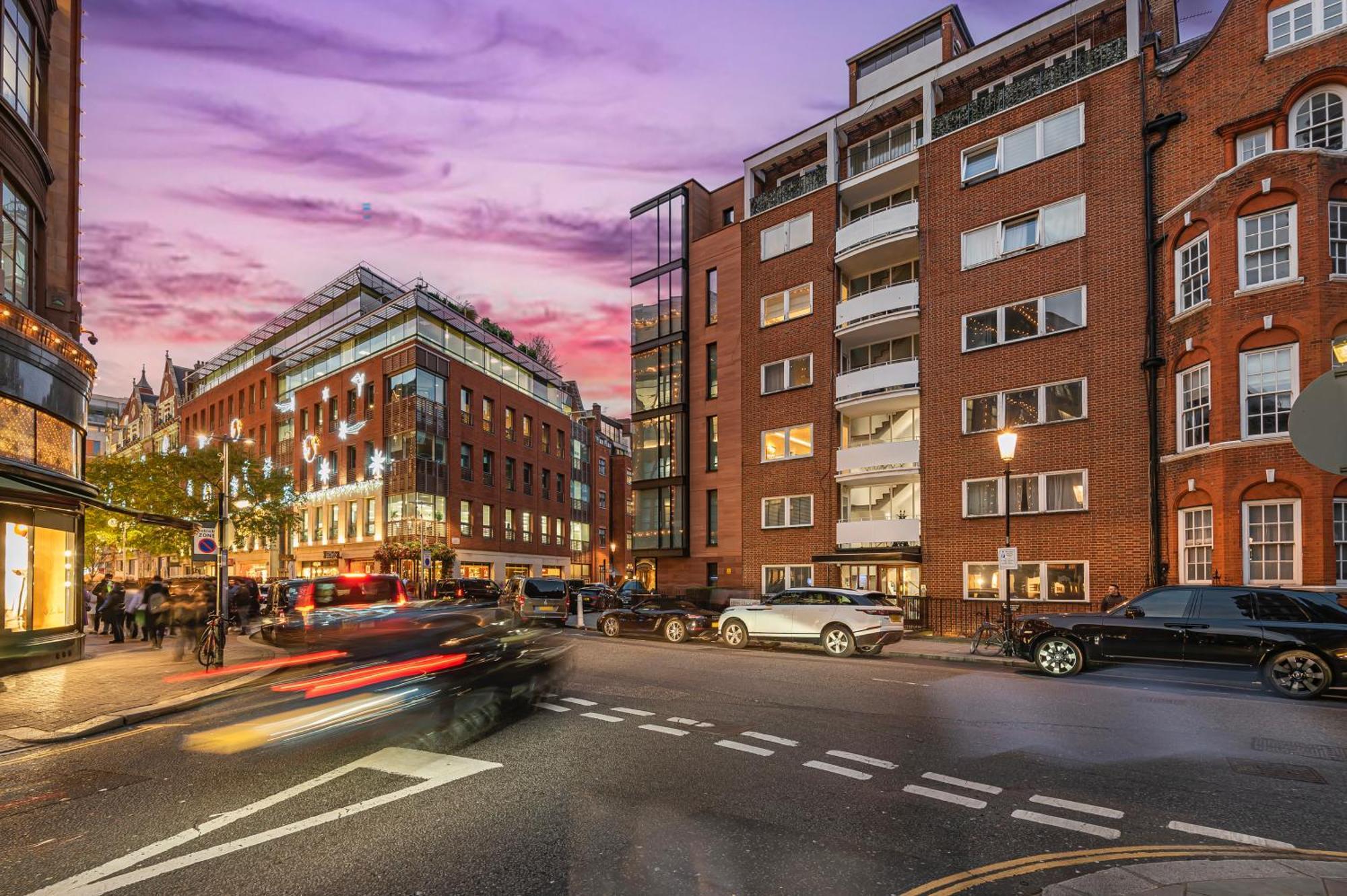 Luxury Living In Knightsbridge Private Balcony View Of Harrods, 2Br2Ba With Ac Apartment London